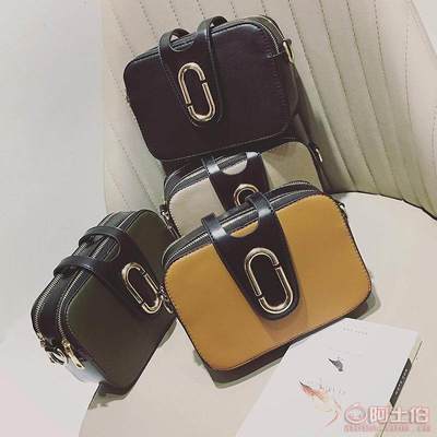 【2017新款歐美時尚寬肩帶回形針小方包百搭撞色個性斜跨女包批發M-1732】高碑店市泗莊魔方箱包加工廠 - 產品庫