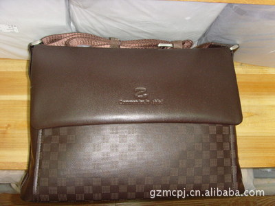 【現(xiàn)貨批發(fā) 混批 真皮公文/務包 商務包 8938-1】價格,廠家,圖片,電腦包,廣州市增城宇隆箱包加工廠-